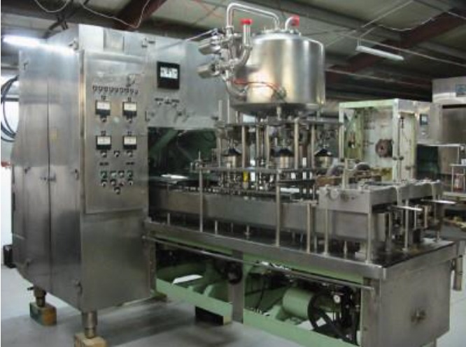 Industrial filling machine designed for liquid products